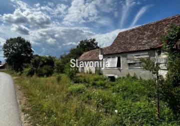 Atraktivno zemljište s projektom poslovne djelatnosti [Piškorevci]