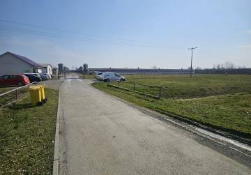 PRODAJE SE ZEMLJIŠTE – GOSPODARSKA ZONA ZADUBRAVLJE (SL.BROD)