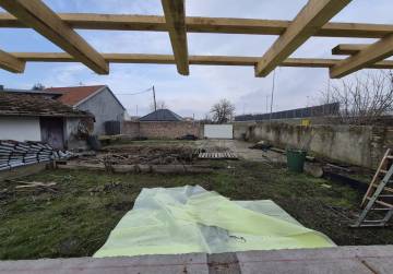 GRAĐEVINSKO ZEMLJIŠTE – ODLIČNA PRILIKA ZA GRADNJU, Osijek, Kroatien