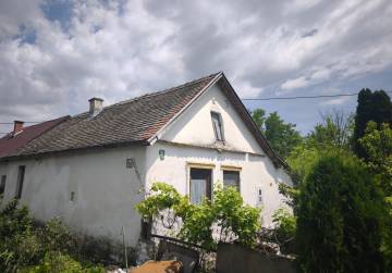 GRAĐEVINSKO ZEMLJIŠTE I VIKENDICA U TOPOLJU 396 m2, Osijek, Kroatien