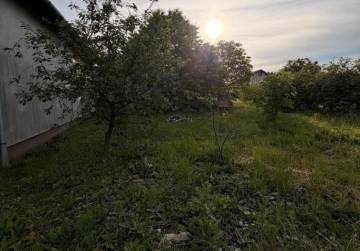 Građevinsko zemljište 562 m² uz glavnu cestu [Vrpolje]