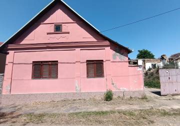 PROSTRANO SEOSKO IMANJE ZA ADAPTACIJU U LOVASU, Vukovar, Kroatien