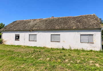 BRANJINA – KUĆA ZA ADAPTACIJU S OKUĆNICOM 1.200 m², CENTAR | 14.990 €, Osijek, Kroatien