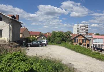 GRAĐEVINSKO ZEMLJIŠTE 450 m² [VUKOVAR]