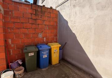 Prostrana kuća s garažom [Vučevci], Vučevci, Хорватия