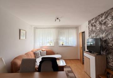 Lijepa obiteljska kuća s terasom [Vinkovci], Vinkovci, Hrvatska