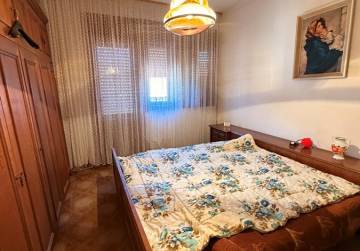 Kuća katnica s prostranim dvorištem [Vinkovci], Vinkovci, Kroatien