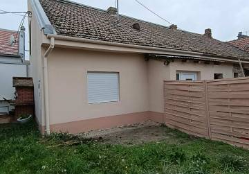 STAN U CRKVENOJ, Osijek, Хорватия