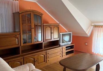 Prekrasno imanje s kućom, voćnjakom i pomoćnim objektima [Slatina], Slatina, Хорватия