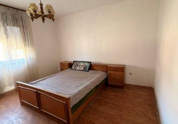 Kuća s prostranom okućnicom [Kuševac], Đakovo, Croatia