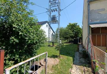 PRODAJE SE UREĐENI VOĆNJAK U JOSIPOVCU – 508 m² SA MOGUČNOŠĆU IZGRADNJE SUSTAVA ZA NAVODNJAVANJE, Osijek, Hrvatska