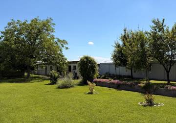 Uređena visoka prizemnica s prostranom okućnicom [Forkuševci], Forkuševci, Хорватия