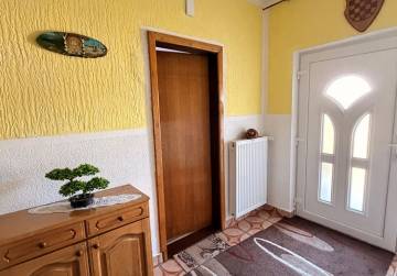 Uređena visoka prizemnica s prostranom okućnicom [Forkuševci], Forkuševci, Хорватия