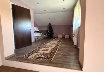 Uređena visoka prizemnica s prostranom okućnicom [Forkuševci], Forkuševci, Хорватия