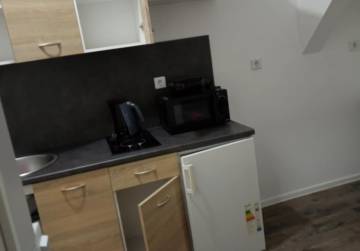 KUĆA SA 5 ODVOJENIH JEDINICA U  OSIJEKU (140 m²) - UNSKA, Osijek, Хорватия