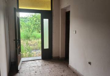 PROSTRANA KUĆA S VELIKIM POTENCIJALOM U OPATOVCU (547m²), Vukovar, Hrvatska