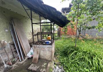 Autentično baranjsko imanje s golemim potencijalom u Vardarcu – idealno za seoski turizam, obiteljsko gospodarstvo ili kuću za odmor, Osijek, Hrvatska