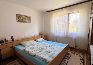 Obiteljska kuća, ljetna kuhinja i garaža [Semeljci], Semeljci, Hrvatska