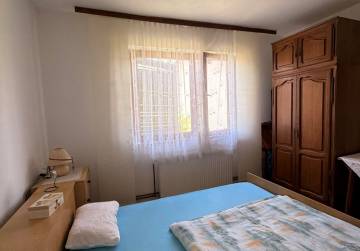 Obiteljska kuća, ljetna kuhinja i garaža [Semeljci], Semeljci, Hrvatska