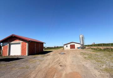 Investicijska prilika - farma brojlera s energetskim potencijalom [Đakovo], Đakovo, Хорватия