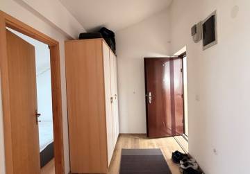 Prostran stan, 120 m² u centru s dvije funkcionalne stambene cjeline [Đakovo], Đakovo, Hrvatska