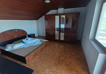 PROSTRANO SEOSKO IMANJE ZA ADAPTACIJU U LOVASU, Vukovar, Kroatien