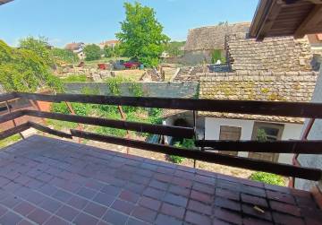 PROSTRANO SEOSKO IMANJE ZA ADAPTACIJU U LOVASU, Vukovar, Kroatien