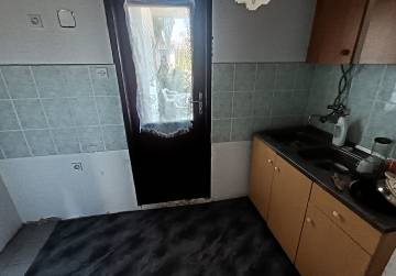 PROSTRANO SEOSKO IMANJE ZA ADAPTACIJU U LOVASU, Vukovar, Kroatien