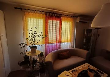 NAMJEŠTEN I USELJIV STAN U BLIZINI CENTRA [VALPOVO], Valpovo, Croatia