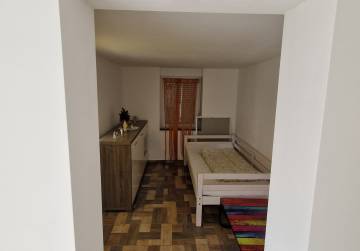 USELJIVA KUĆA I PROSTRANO IMANJE 5663 m² [BEKETINCI], Čepin, Hrvatska