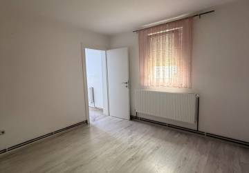Poslovni prostor za najam [Vrbica], Vrbica, Hrvatska
