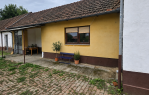Prostrana obiteljska kuća sa 6 soba, pomoćnim objektima i okućnicom od 1.616 m² [Radikovci], donji miholjac, Kroatien