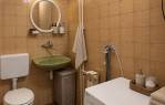 Svijetao stan s balkonom, Huttlerova ulica [Osijek], Osijek, Croatia