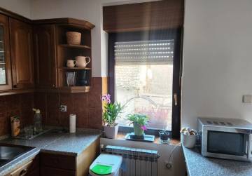 KUĆA U RETFALI! OSIJEK!, Osijek, Kroatien