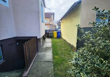 KUĆA U RETFALI! OSIJEK!, Osijek, Kroatien