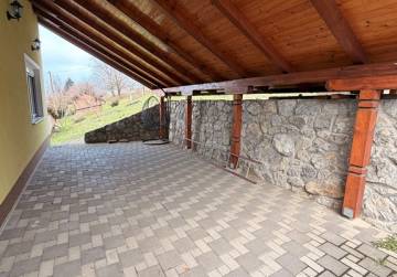 Uređena obiteljska kuća [Milanovac], , 