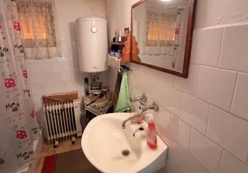 Obiteljska kuća s većom okućnicom [Viškovci], Viškovci, Hrvatska