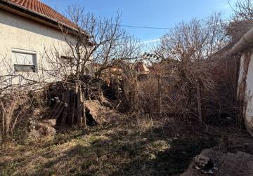 Građevinsko zemljište s postojećim objektom [Đakovo], Đakovo, Хорватия