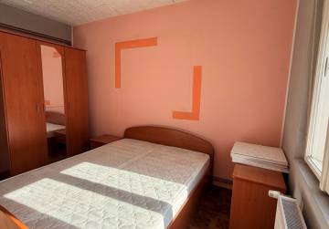 Obiteljska kuća na traženoj lokaciji [Đakovo], Đakovo, Хорватия