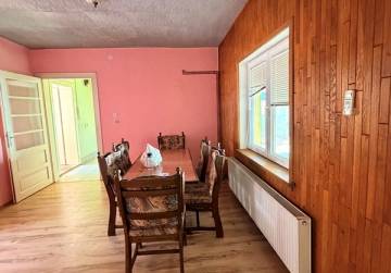 Obiteljska kuća na traženoj lokaciji [Đakovo], Đakovo, Хорватия