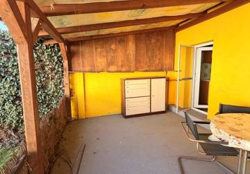 Obiteljska kuća na traženoj lokaciji [Đakovo], Đakovo, Хорватия