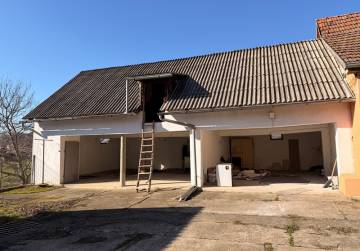 Prostrano imanje kod Iloka [Opatovac], Vukovar, Хорватия