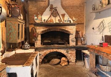 Imanje s privatnim jezerom/ribnjakom [Lug Subotički], Našice, Хорватия