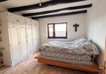 Imanje s privatnim jezerom/ribnjakom [Lug Subotički], Našice, Хорватия