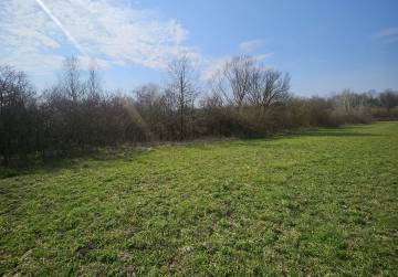 PRODAJE SE ZEMLJIŠTE – GOSPODARSKA ZONA ZADUBRAVLJE (SL.BROD), Slavonski Brod, Hrvatska