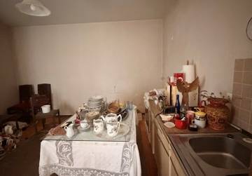 Investicijska prilika - dvostrana parcela s objektom [Korzo/Đakovo], Đakovo, Хорватия