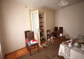 Investicijska prilika - dvostrana parcela s objektom [Korzo/Đakovo], Đakovo, Хорватия