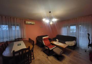 STAMBENO-POSLOVNA NEKRETNINA NA PRODAJU | KUŠEVAC | ODLIČNA INVESTICIJA | VIŠE NAMJENA, Kuševac, Hrvatska