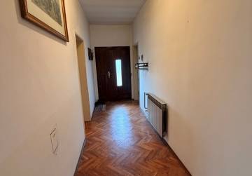 Obiteljska kuća na atraktivnoj lokaciji [Đakovo], Đakovo, Kroatien